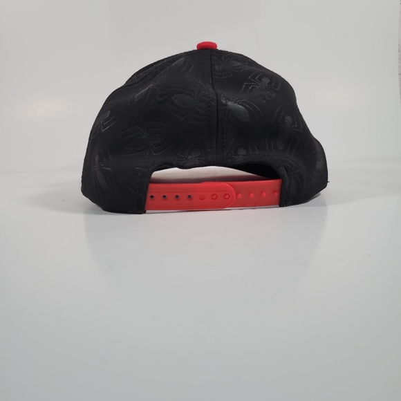 Spiderman Hat Adjustable Snap Back Spider-Man Marvel - Picture 4 of 6